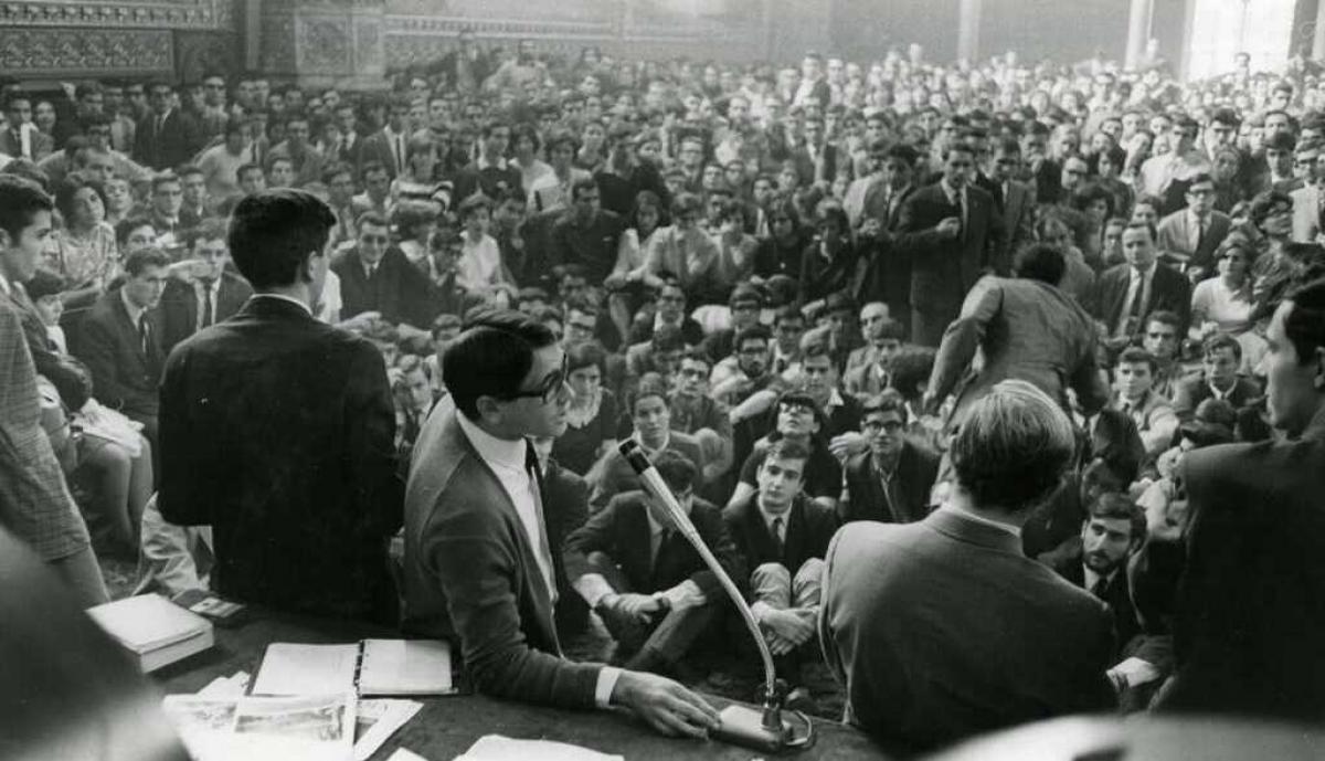 El movimiento estudiantil contra el franquismo en Cataluña